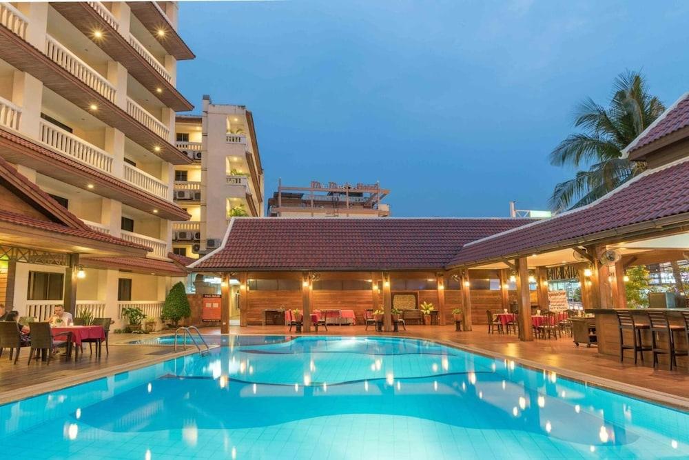 The Residence Garden Pattaya Ngoại thất bức ảnh